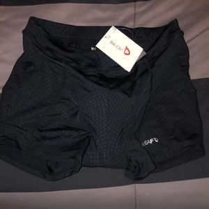 NEW Bicycling shorts